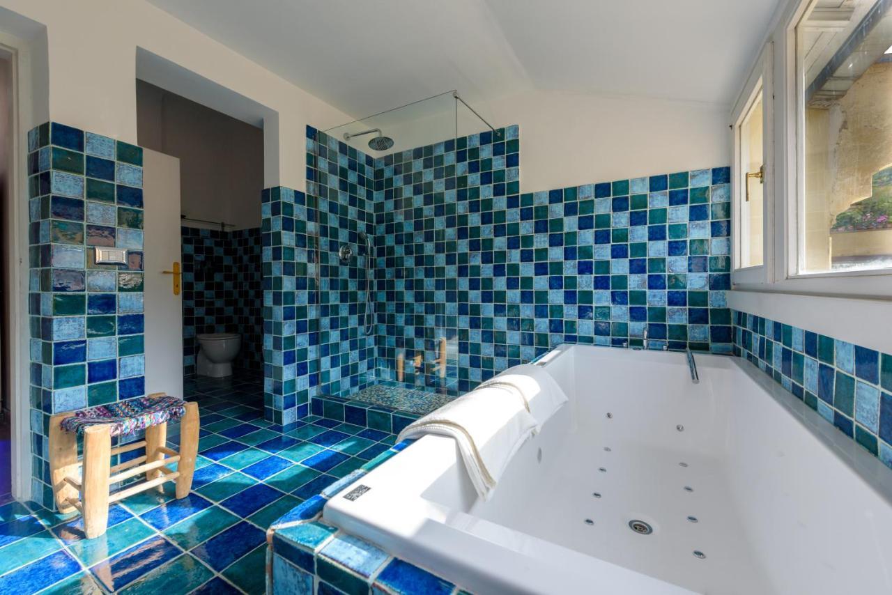 Apartment Suity I Enchanting Penthouse With Jacuzzi And Terrace Rom